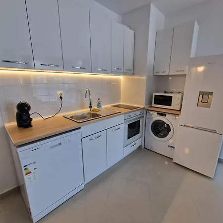 бангеви Appartamento Burgas