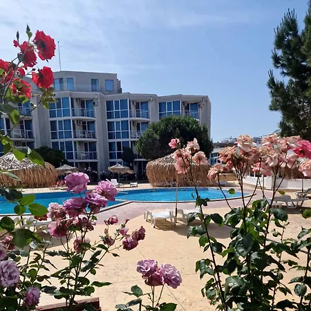 Appartamento бангеви